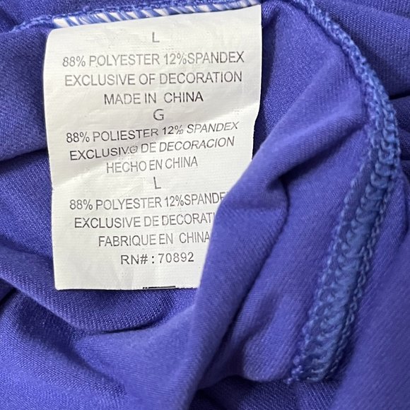 Two Exercise Tops - Picture 14 of 14